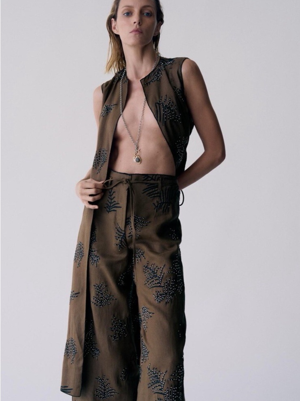 NWT. Zara ZW Collection Brown Long Embroidered Open Front Vest.